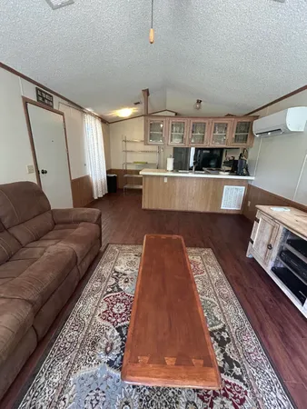 $1,100 | 7171 East County Highway, DeFuniak Springs, FL 32435