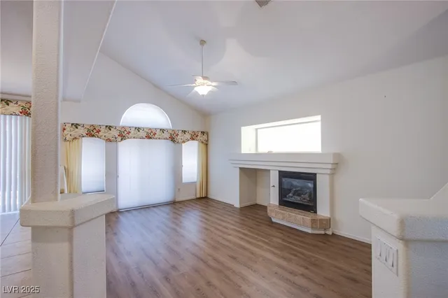 $2,150 | 7461 Mission Palm Street, Las Vegas, NV 89139