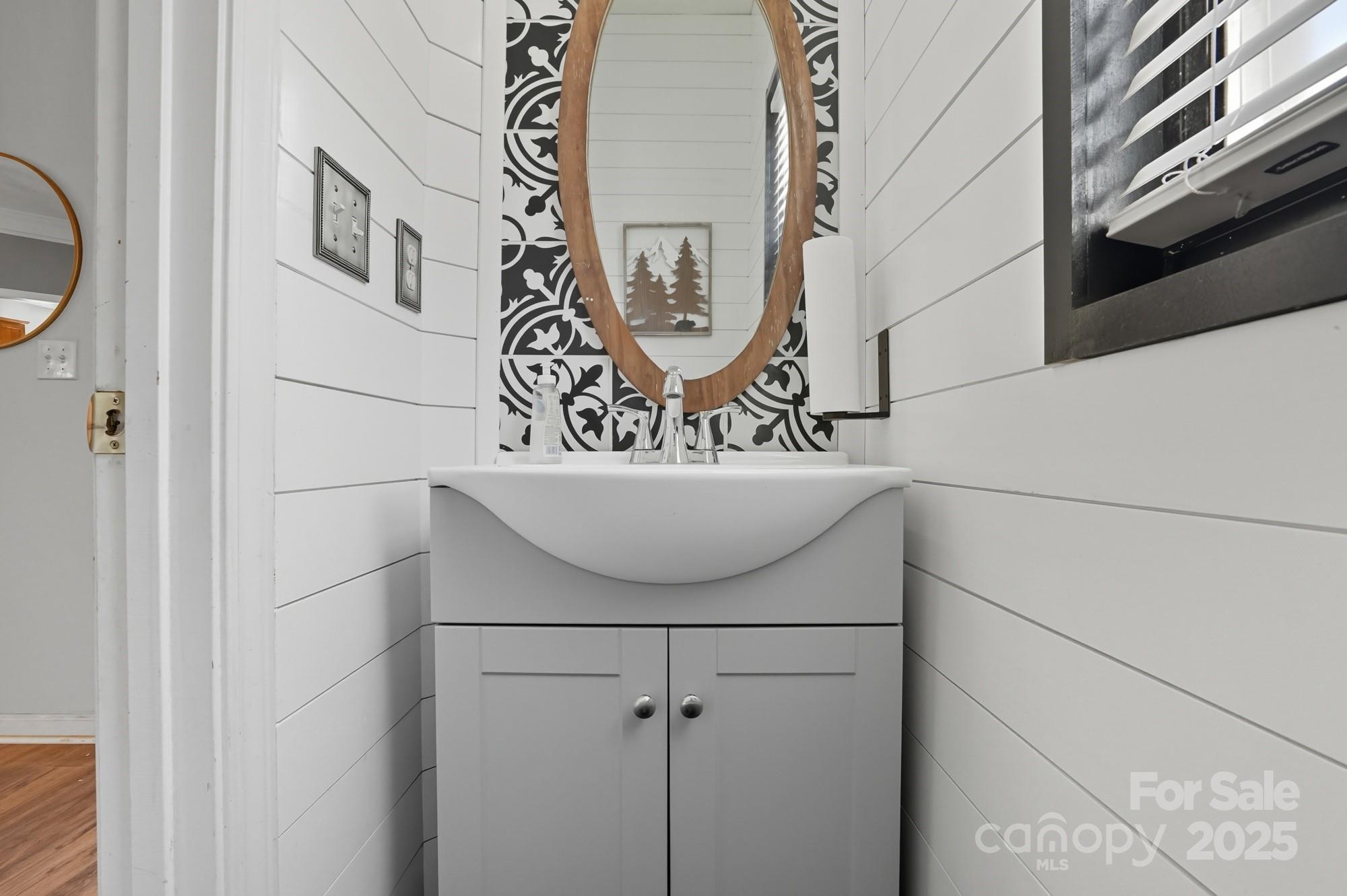 12422 Cardinal Point Road Charlotte, NC 28269 - Photo 19 of 48 Gallery Image 19
