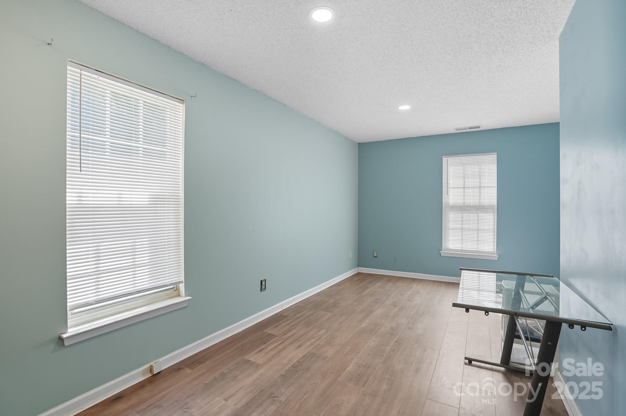12422 Cardinal Point Road Charlotte, NC 28269 - Photo 30 of 48 Gallery Image 30