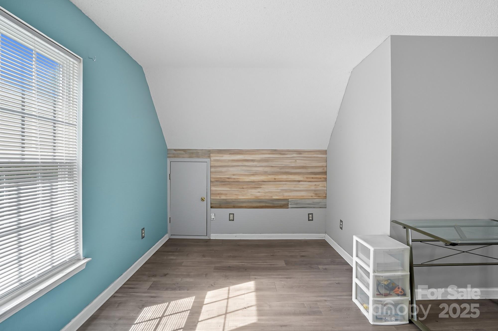 12422 Cardinal Point Road Charlotte, NC 28269 - Photo 33 of 48 Gallery Image 33