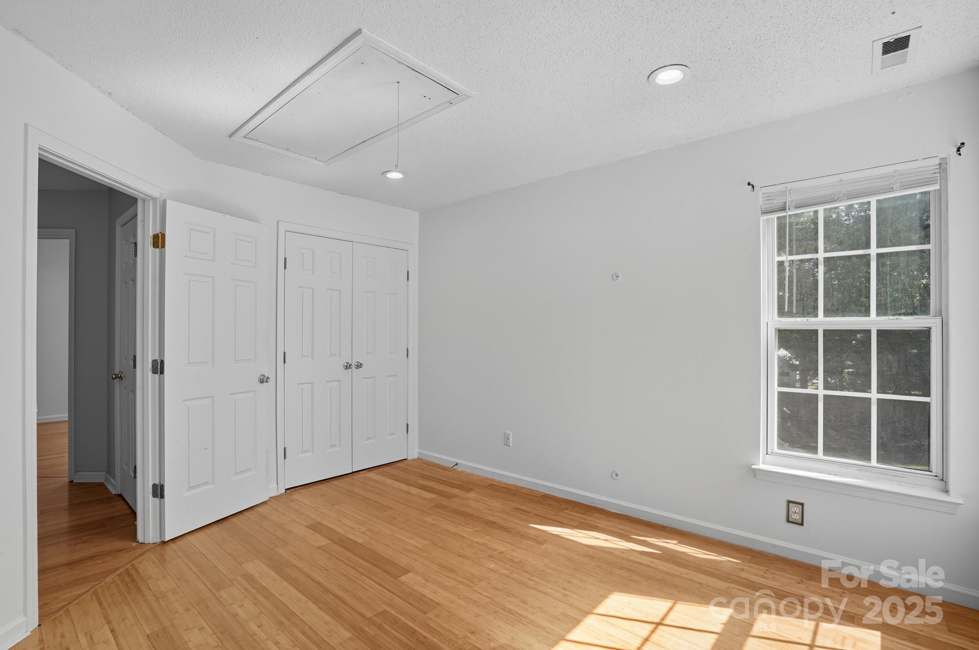 12422 Cardinal Point Road Charlotte, NC 28269 - Photo 36 of 48 Gallery Image 36