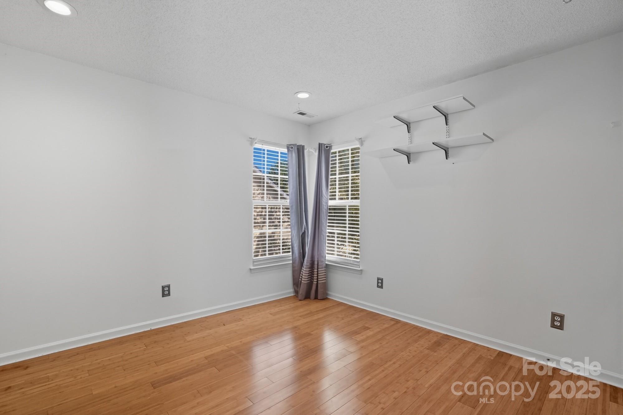 12422 Cardinal Point Road Charlotte, NC 28269 - Photo 39 of 48 Gallery Image 39