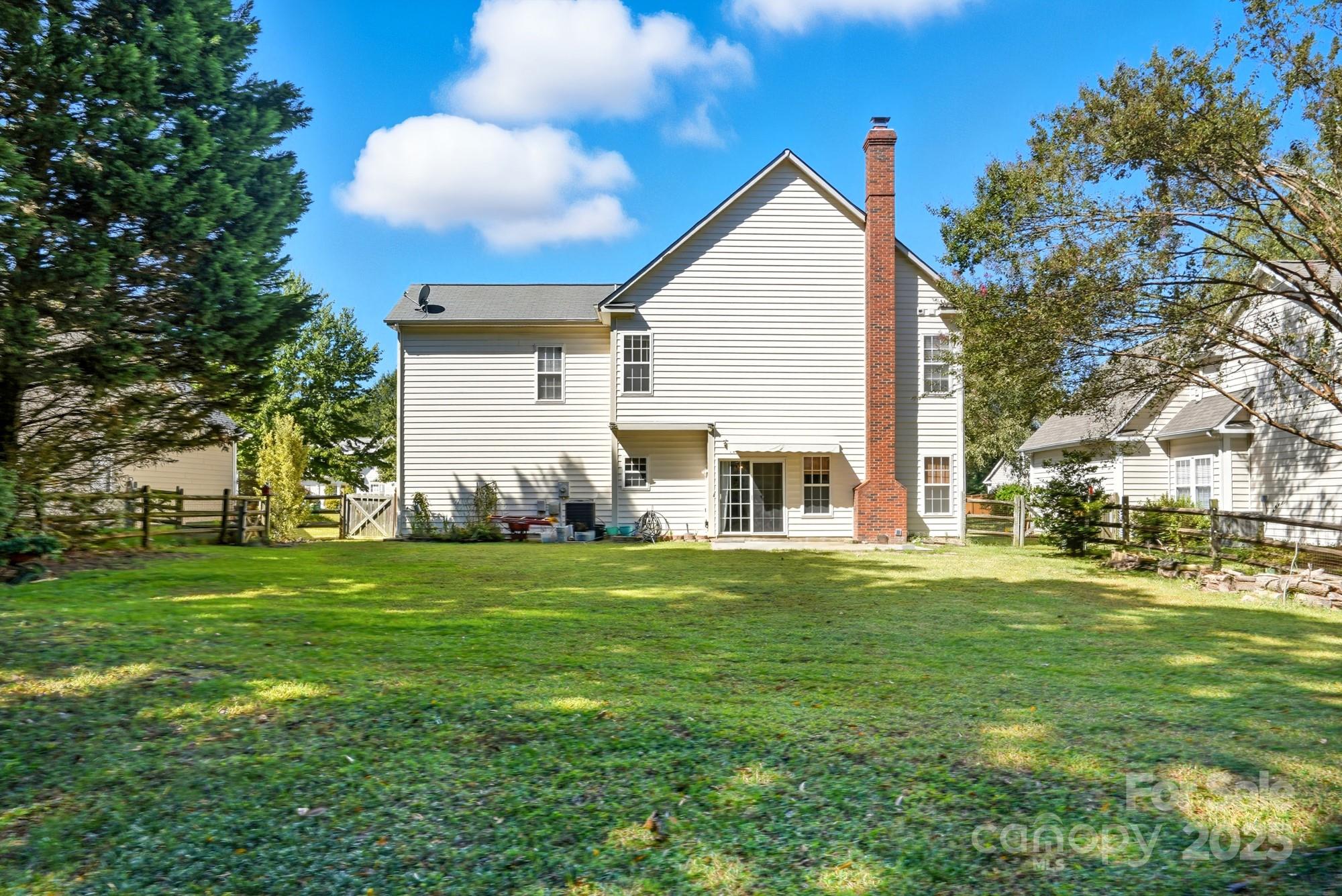 12422 Cardinal Point Road Charlotte, NC 28269 - Photo 43 of 48 Gallery Image 43