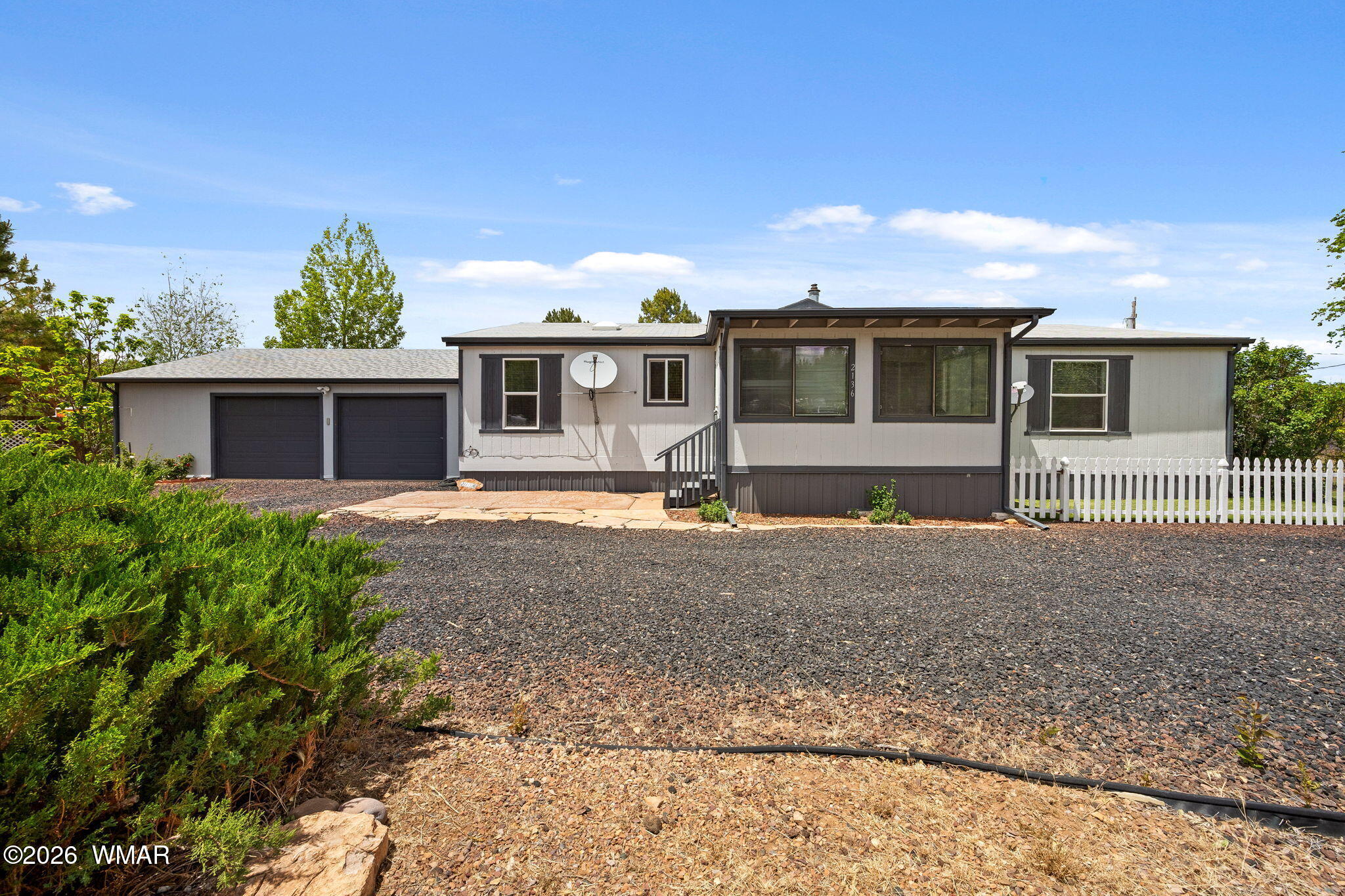 2136 Shell Canyon Road Overgaard, AZ 85933 - Photo 3 of 35
