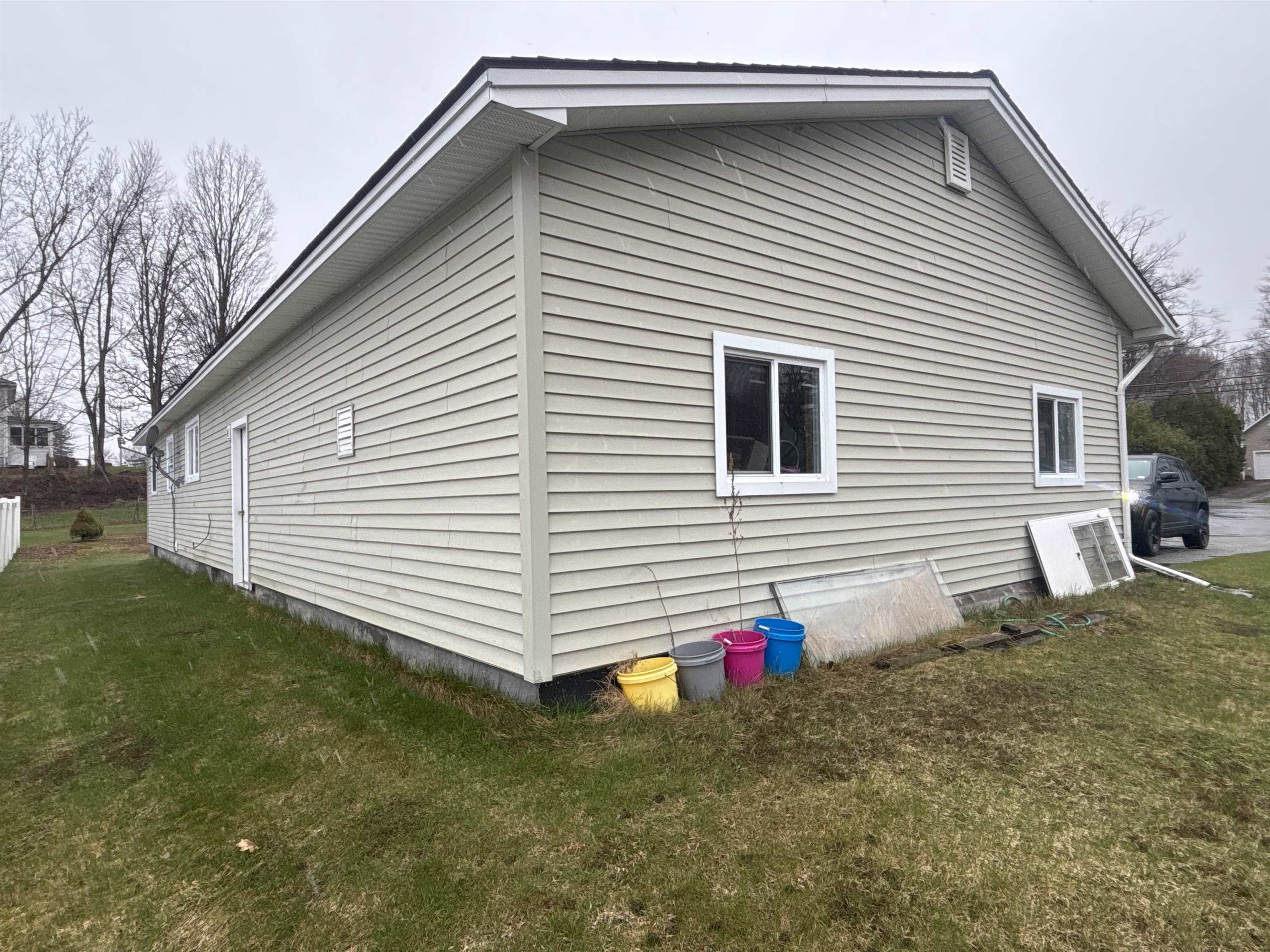 413 Elm Street Derby, VT 05830 - Photo 2 of 5