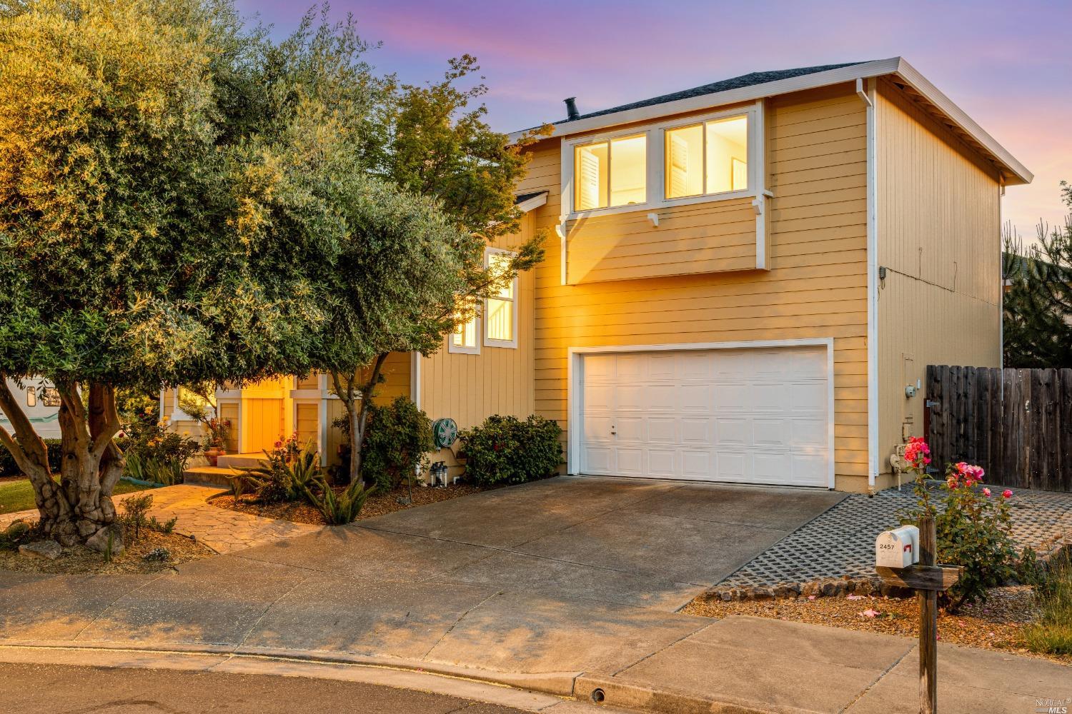 2457 Jadeite Way Santa Rosa, CA 95404 - Photo 1 of 1 Contemporary 2002 built in Kawana Springs neighborhood with a light, bright and open floorplan with 4 bedrooms, 2.5 baths, 1698 sq.ft of living space on a generously sized lot of 5,265 sq.ft.