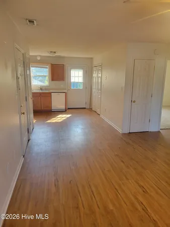 $1,095 | 1000 Hammock Lane, Unit 4, Jacksonville, NC 28546