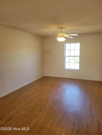 $1,095 | 1000 Hammock Lane, Unit 4, Jacksonville, NC 28546