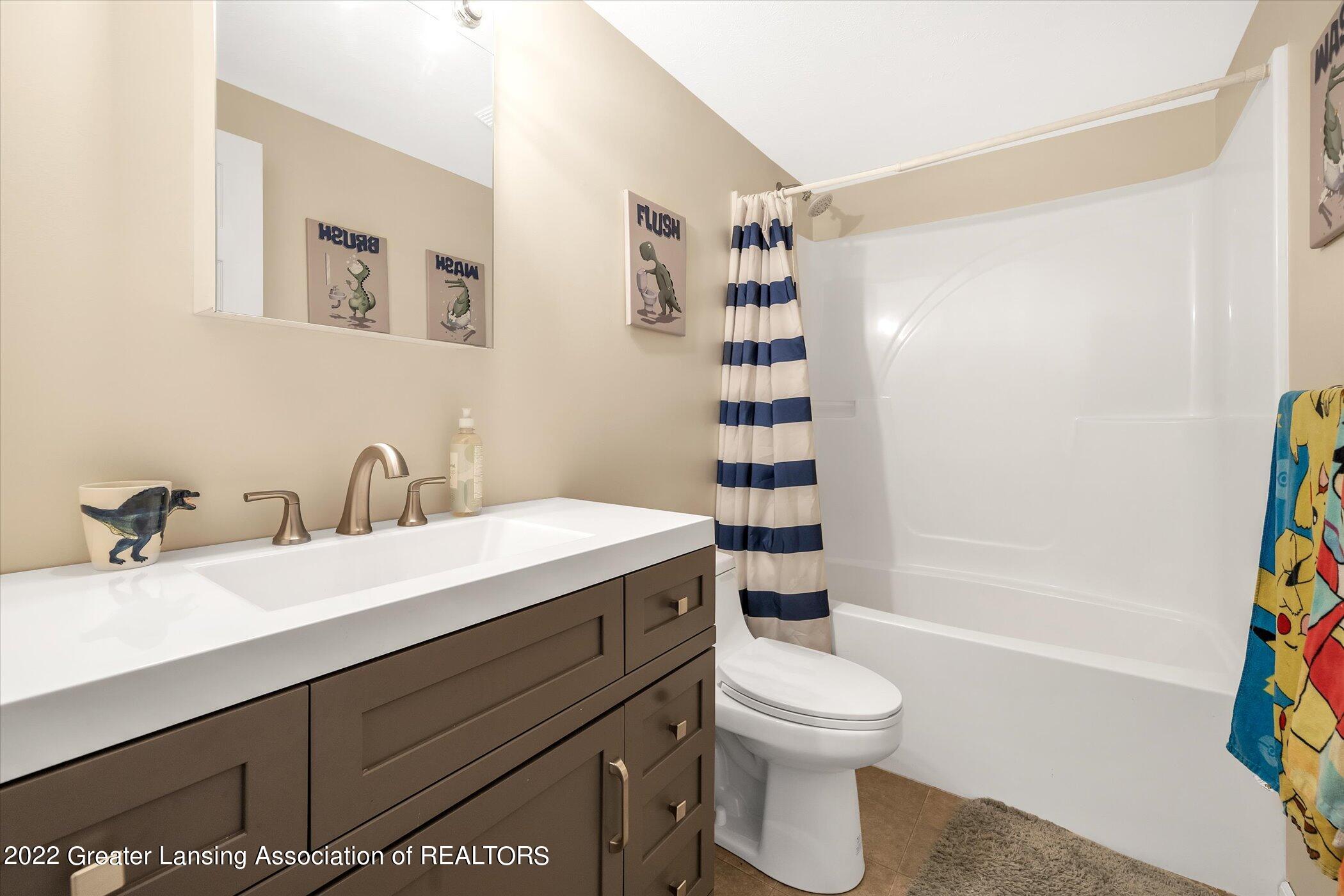 4182 Wright Road Leslie, MI 49251 - Photo 24 of 47 Upper Level Bathroom