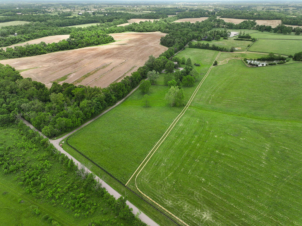 DJI_20260517003140_0916_D
