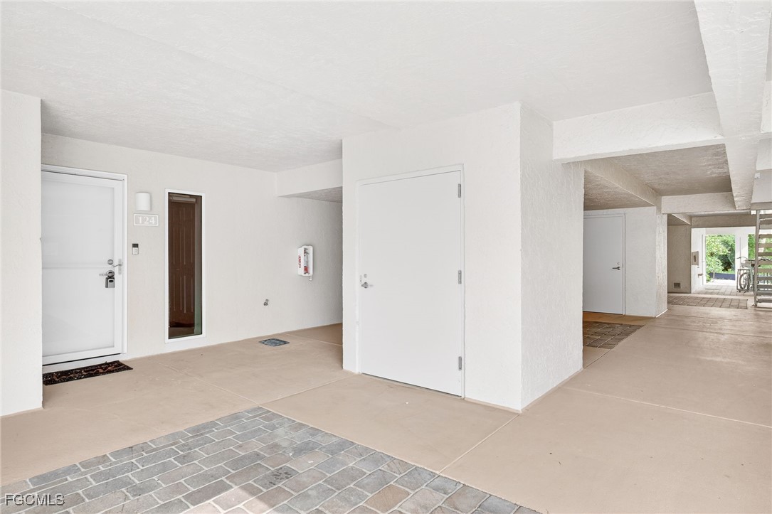 200 Periwinkle Way, Unit 124 Sanibel, FL 33957 - Photo 38 of 50 a view of an empty room