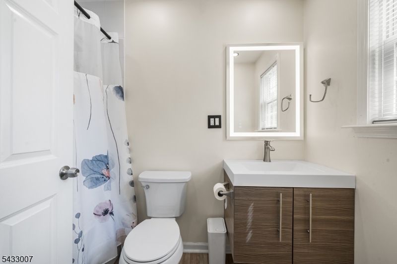 708 East Front Street, Unit 2 Plainfield, NJ 07062 - Photo 23 of 27