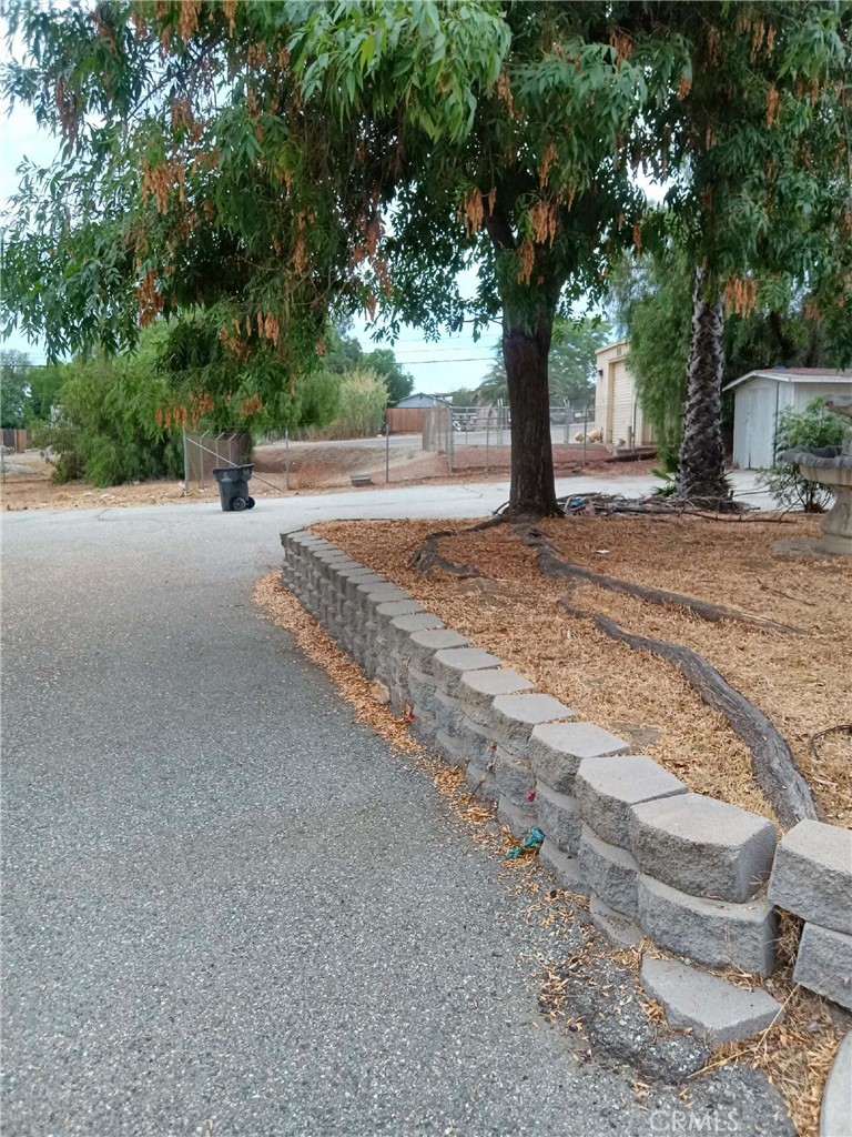 18420 Decker Road Perris, CA 92570 - Photo 20 of 22