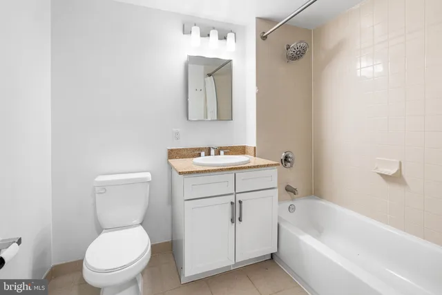 $3,399 | 1150 K Street Northwest, Unit 311, Washington, DC 20005