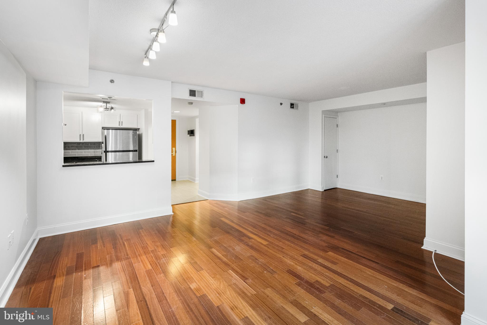 1150 K Street Northwest, Unit 311 Washington, DC 20005 - Photo 8 of 18