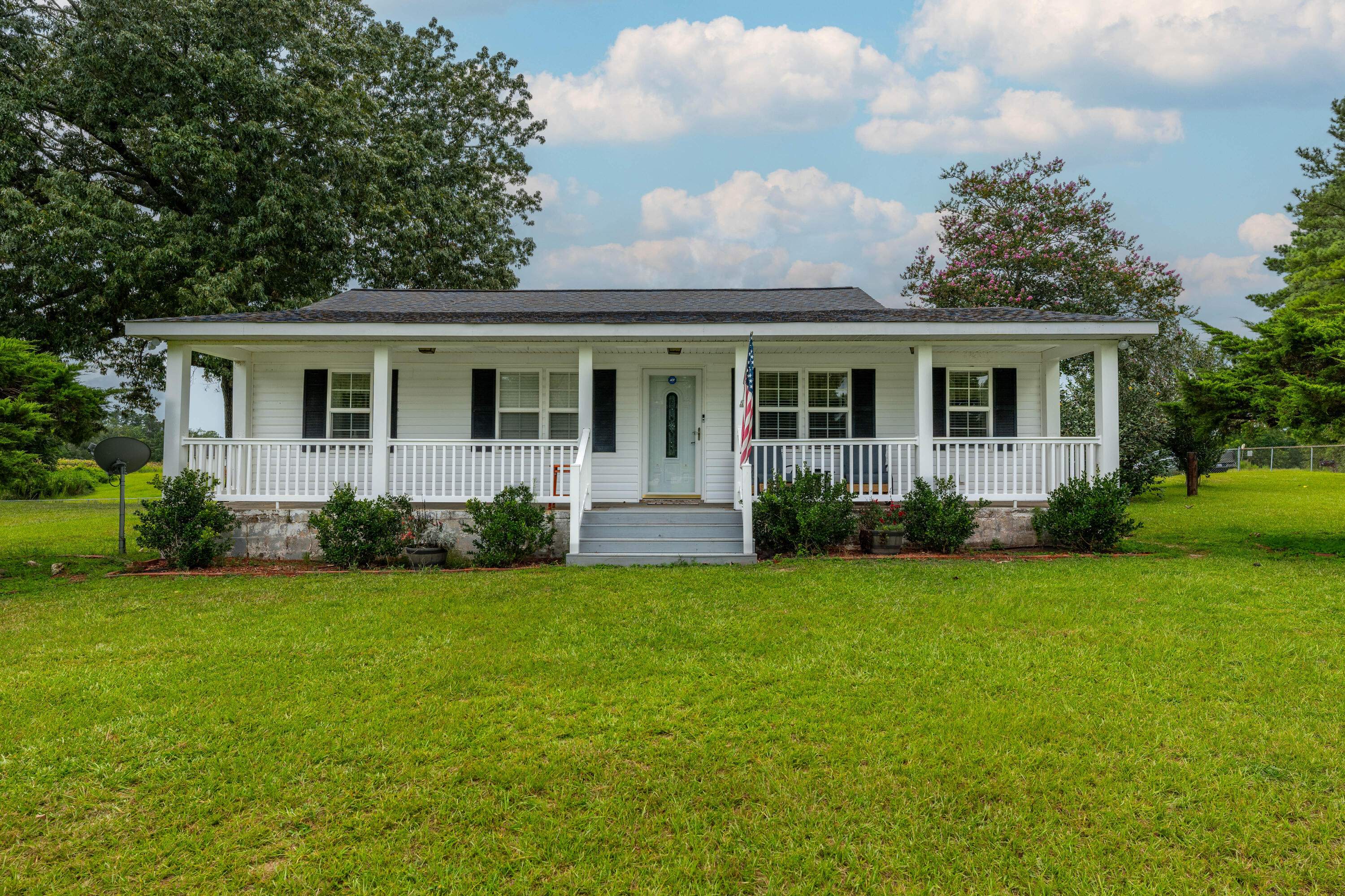 3120 Cannon Bridge Road Cordova, SC 29039 - Photo 2 of 29 P1017684-Edit