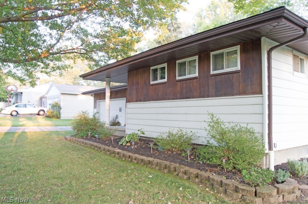 226 Habant Road Amherst, OH 44001 - Photo 31 of 32 Gallery Image 31