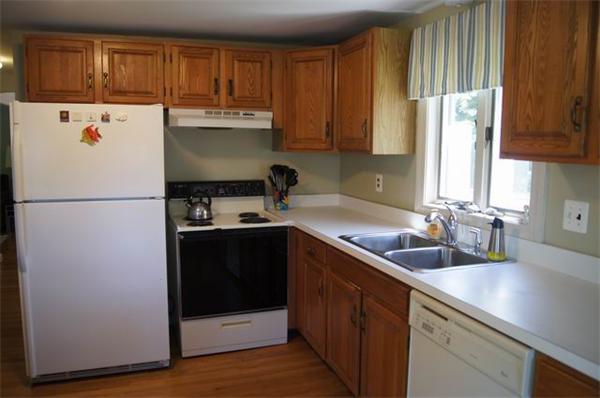 9 Cotter Street Canton, MA 02021 - Photo 3 of 28 Gallery Image 3