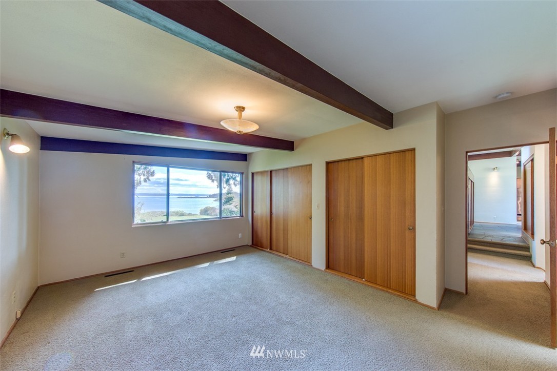 16780 Agate Point Road Northeast Bainbridge Island, WA 98110 - Photo 14 of 25 Gallery Image 14