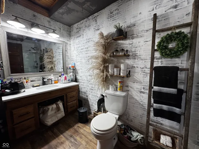 $699,000 | 7772 Bellsville Pike, Nashville, IN 47448