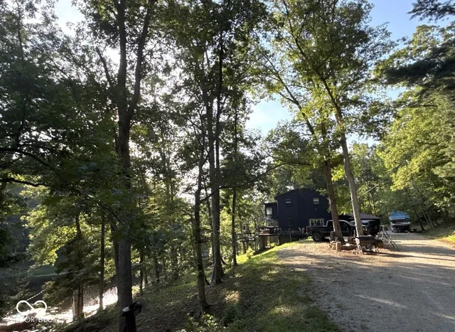 $699,000 | 7772 Bellsville Pike, Nashville, IN 47448