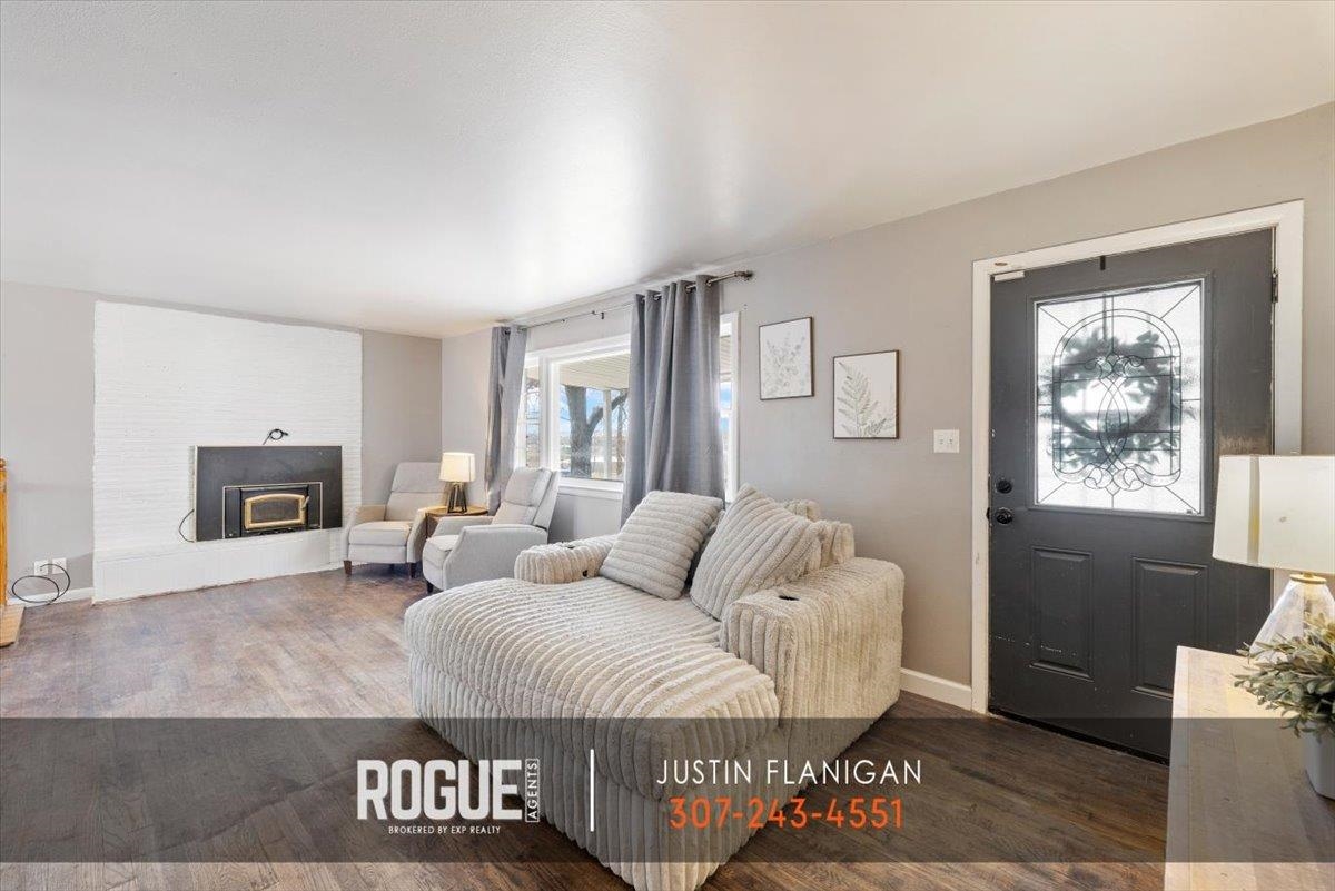 2131 Hyview Drive Casper, WY 82604 - Photo 9 of 39