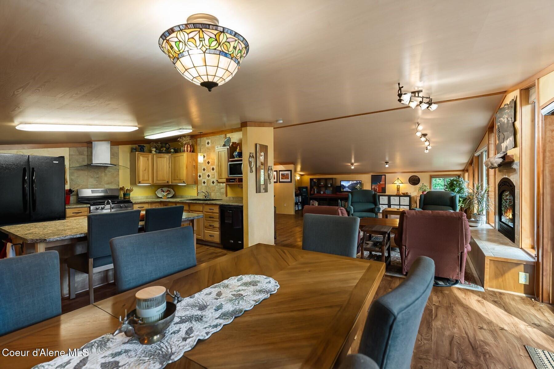 446 Hummingbird Drive Sandpoint, ID 83864 - Photo 13 of 95 Dinning Room