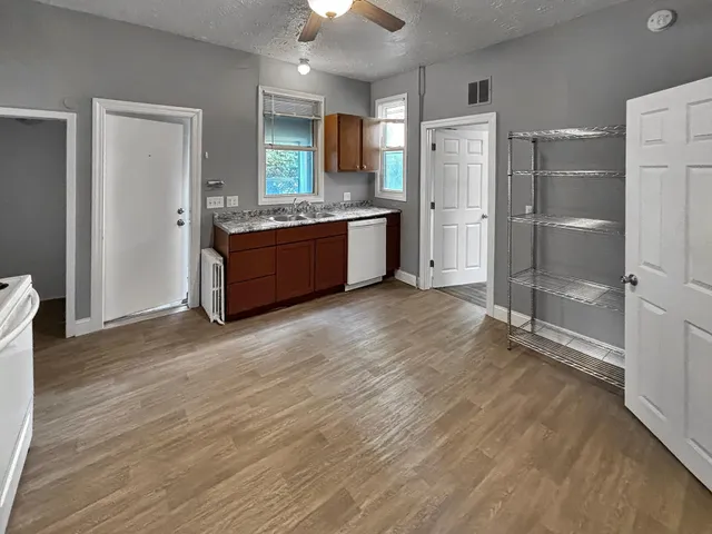 $300,000 | 417 Mt Ida Street, St. Paul, MN 55130