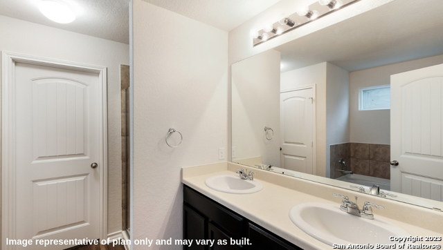 12627 Azopardo Converse, TX 78109 - Photo 16 of 30