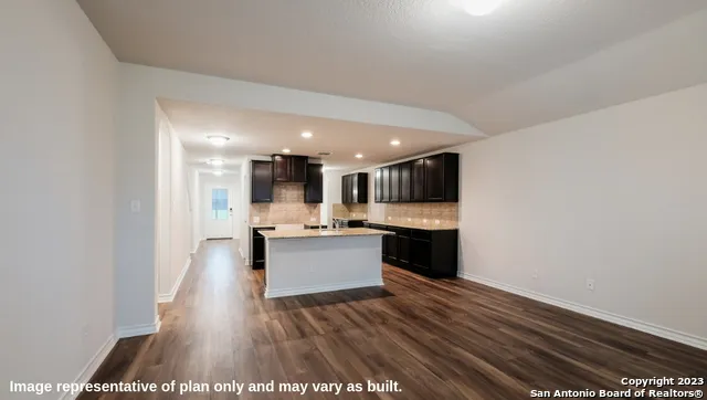 $376,500 | 12627 Azopardo, Converse, TX 78109