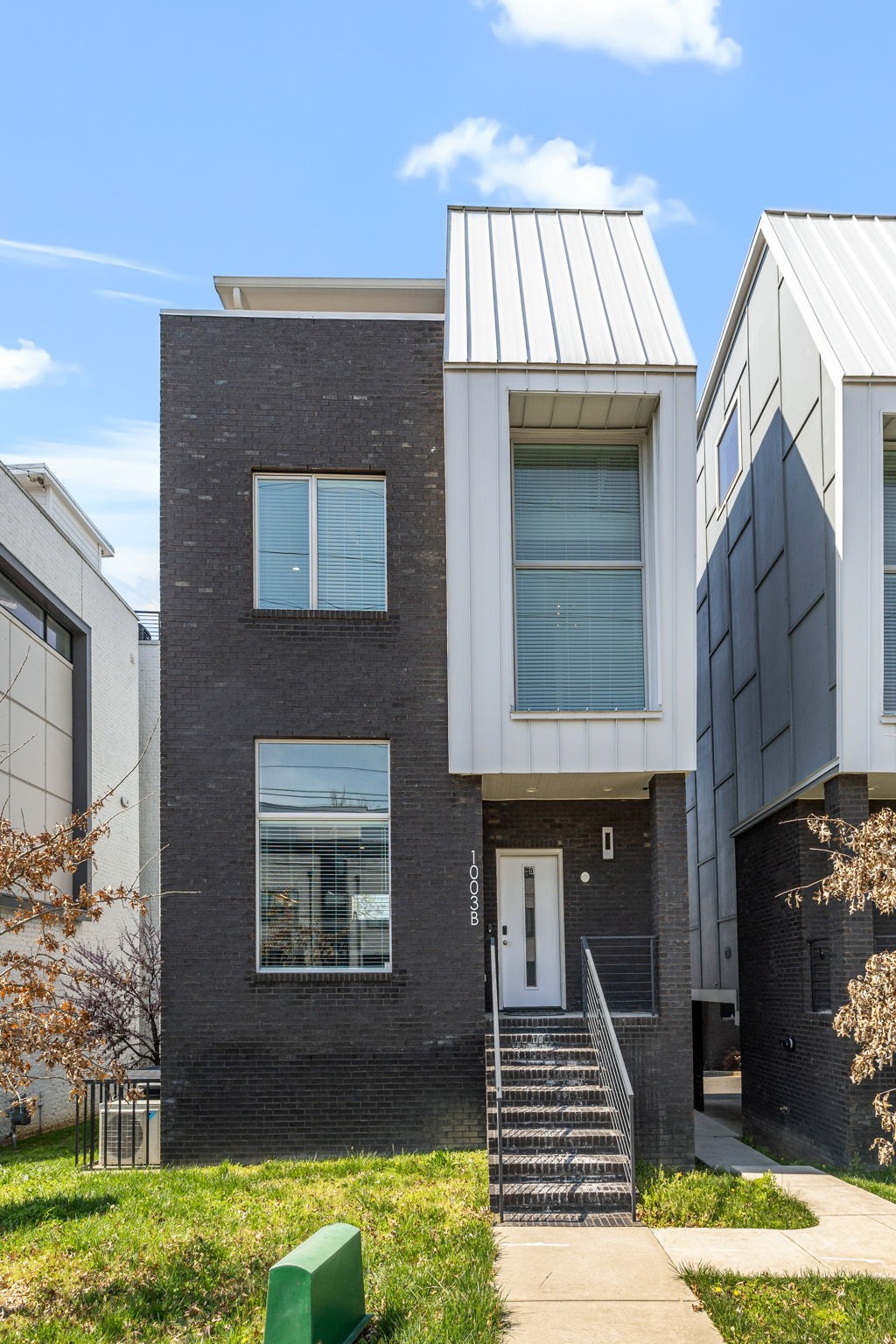 1003 B 12th Ave South