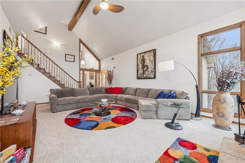 2334 South Ridge Drive Hidden Valley, PA 15502 - Photo 4 of 36 Gallery Image 4