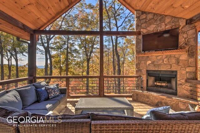 187 Hayden Way Drive Morganton, GA 30560 - Photo 4 of 42