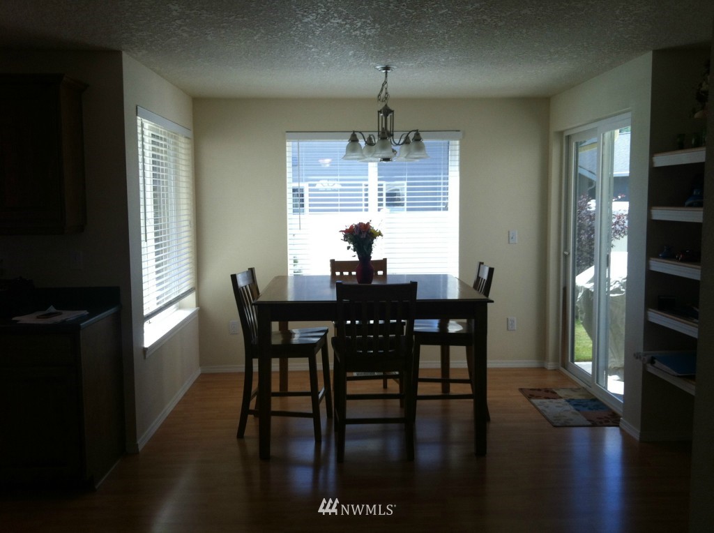 50 Crown Point Road Longview, WA 98632 - Photo 3 of 16 Gallery Image 3