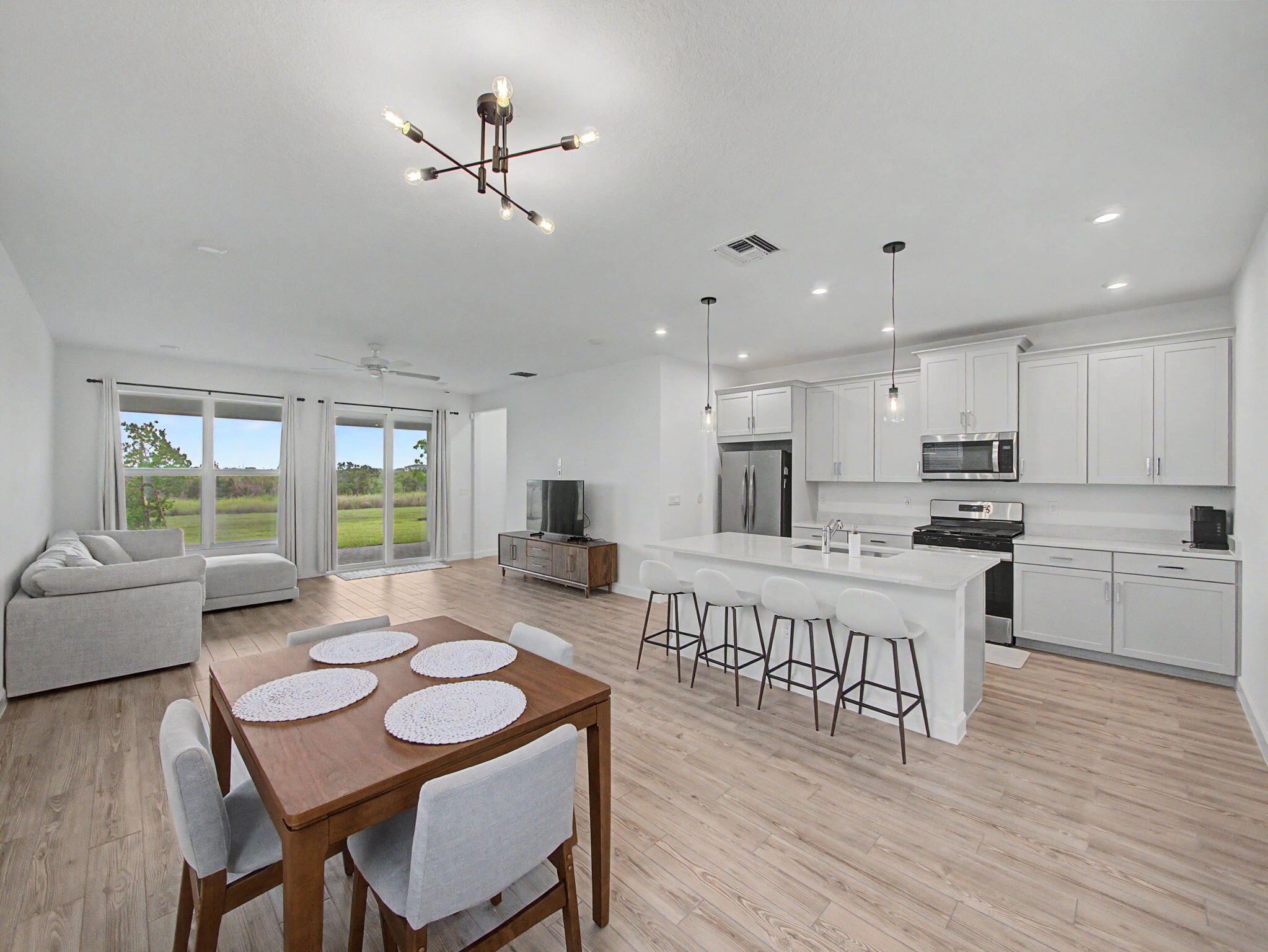 9140 Remy Lane Port St. Lucie, FL 34987 - Photo 2 of 16 Dining Area