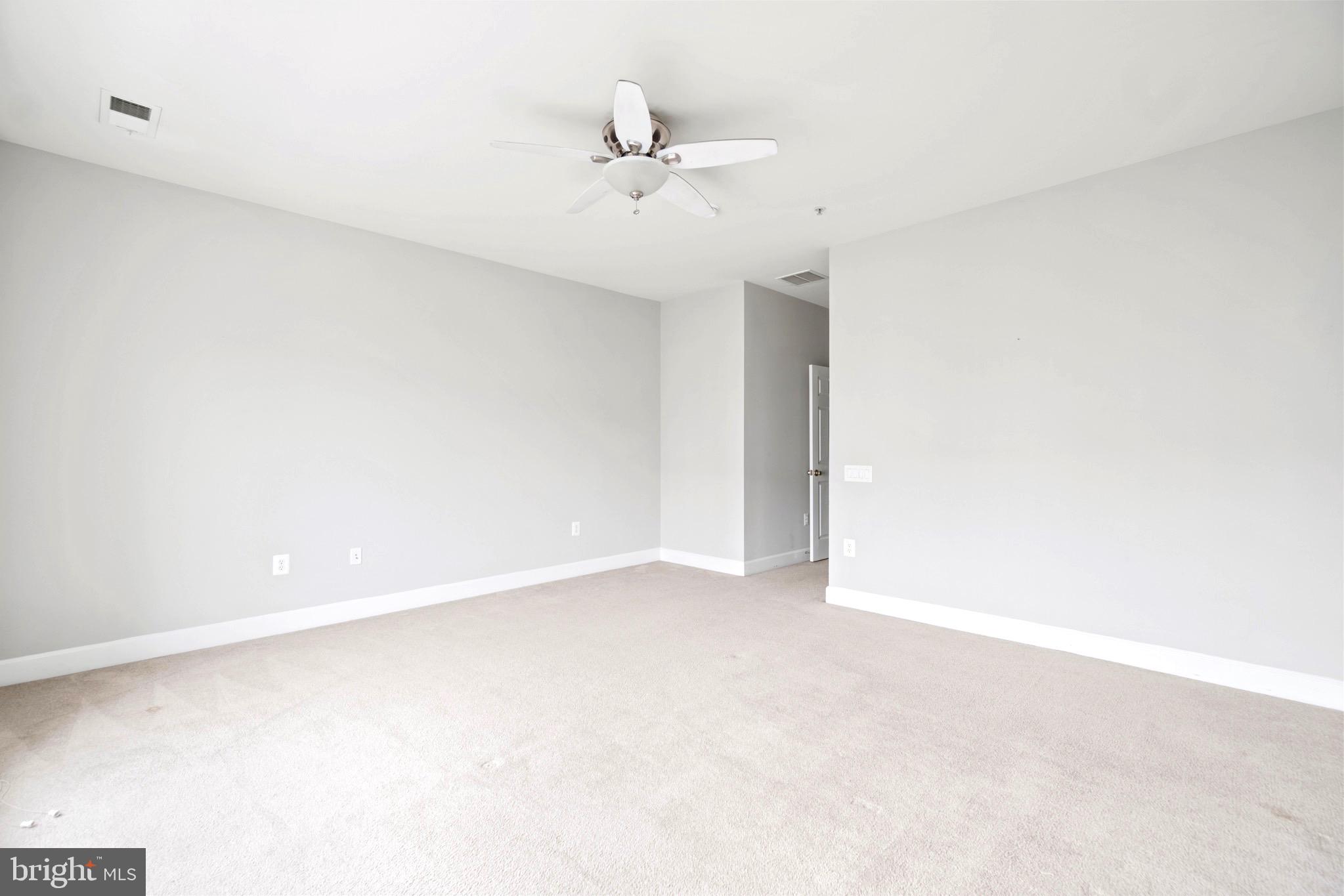 2263 Oberlin Drive Woodbridge, VA 22191 - Photo 12 of 20