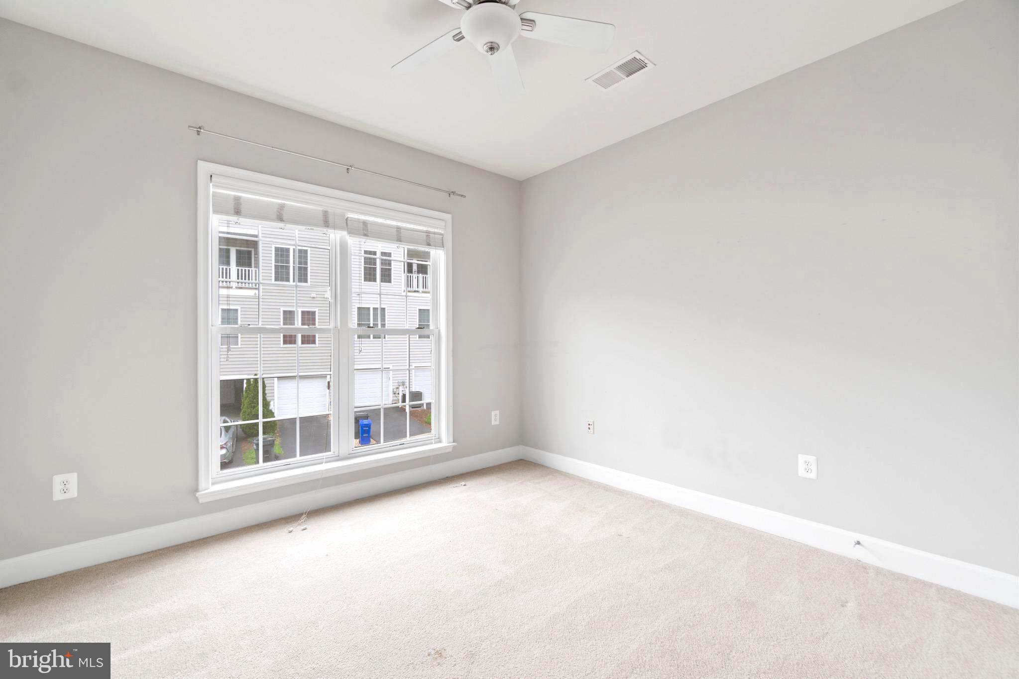 2263 Oberlin Drive Woodbridge, VA 22191 - Photo 15 of 20