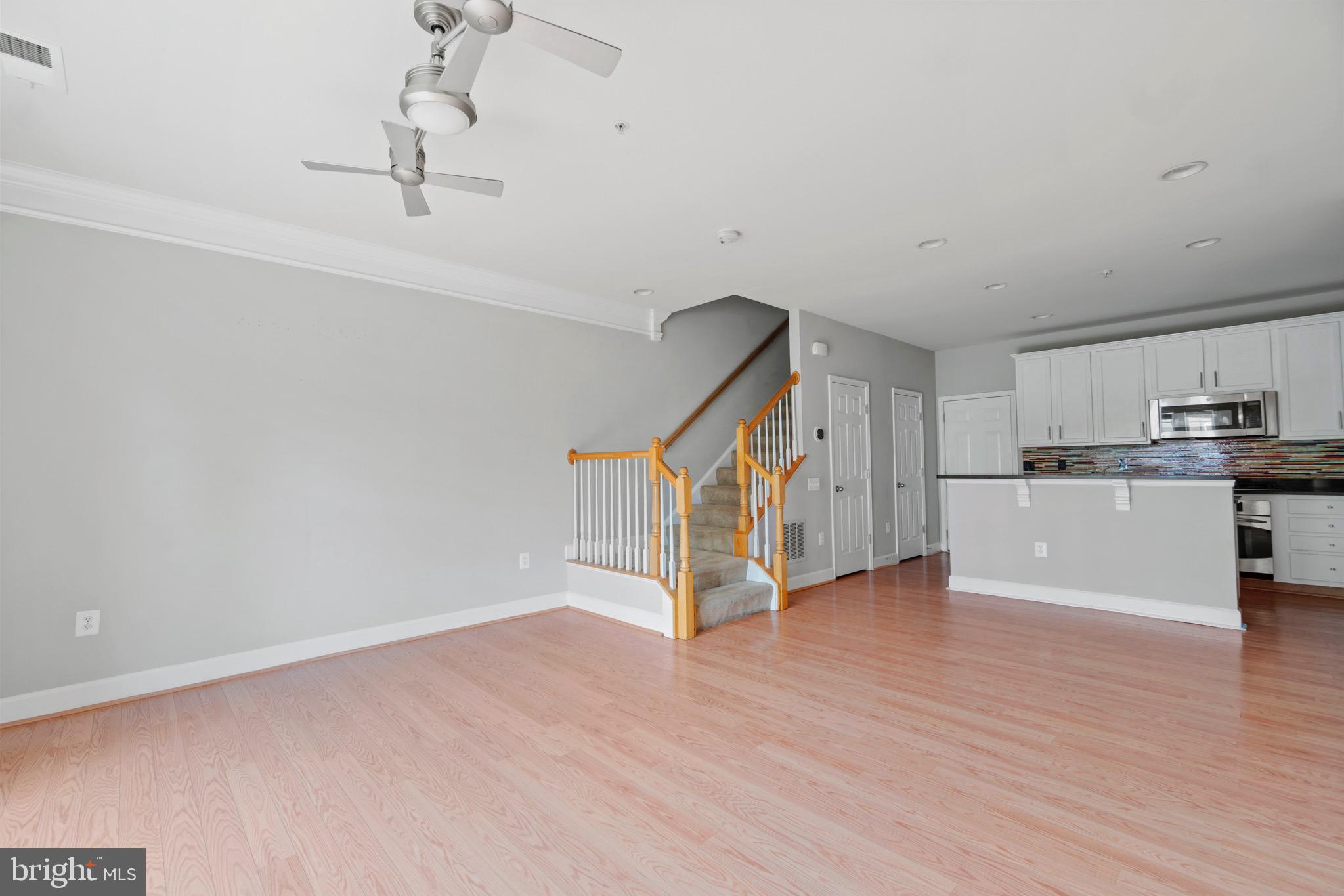 2263 Oberlin Drive Woodbridge, VA 22191 - Photo 3 of 20