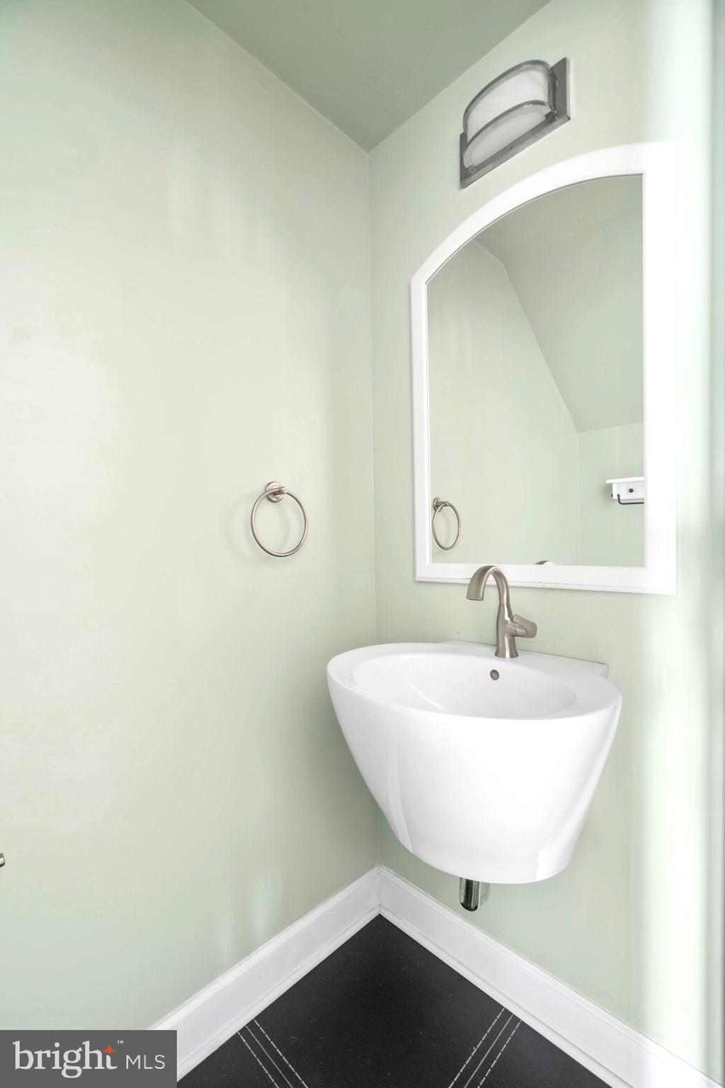 2263 Oberlin Drive Woodbridge, VA 22191 - Photo 9 of 20