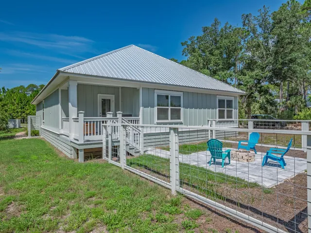 $699,000 | 3506 Starry Night Cir Street, Sopchoppy, FL 32358