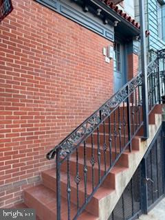 736-38 South 8th Street, Unit 4F 3 Philadelphia, PA 19147 - Photo 2 of 32 Entry to building