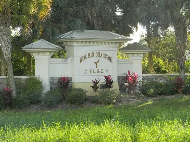 $199,900 | 18499 Royal Hammock Boulevard, Naples, FL 34114