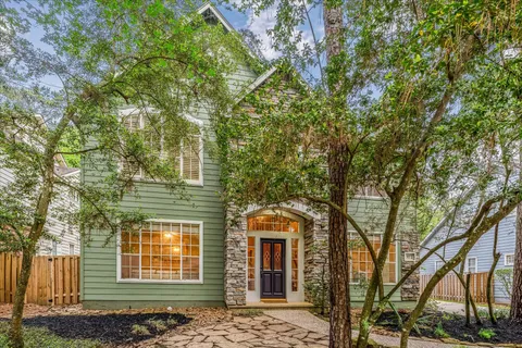 $565,000 | 55 Pinepath Place, The Woodlands, TX 77381