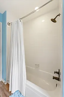 $565,000 | 55 Pinepath Place, The Woodlands, TX 77381