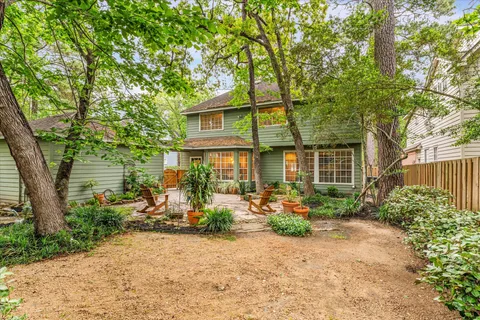 $565,000 | 55 Pinepath Place, The Woodlands, TX 77381