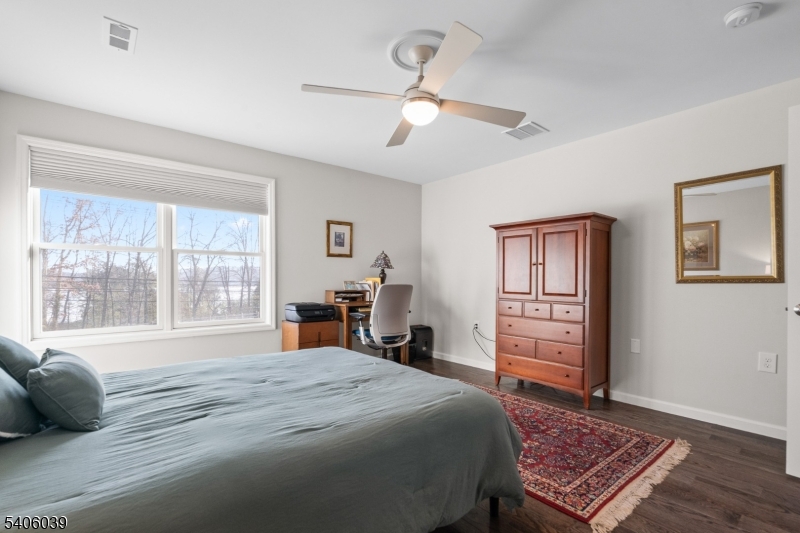 165 Lakeside Road, Unit 8 West Milford, NJ 07421 - Photo 26 of 41