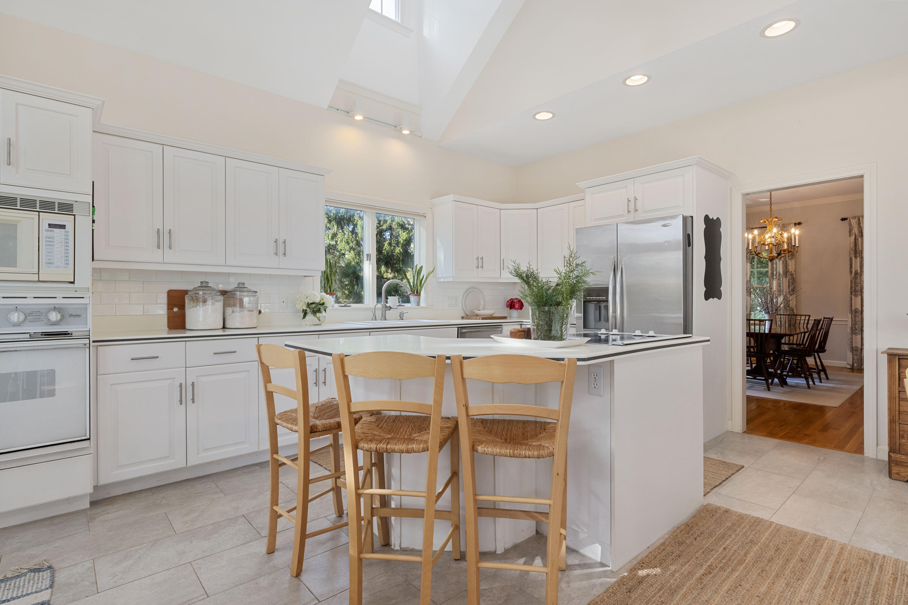 461 South Main Street Centerville, MA 02632 - Photo 12 of 52 461SMaLR-20