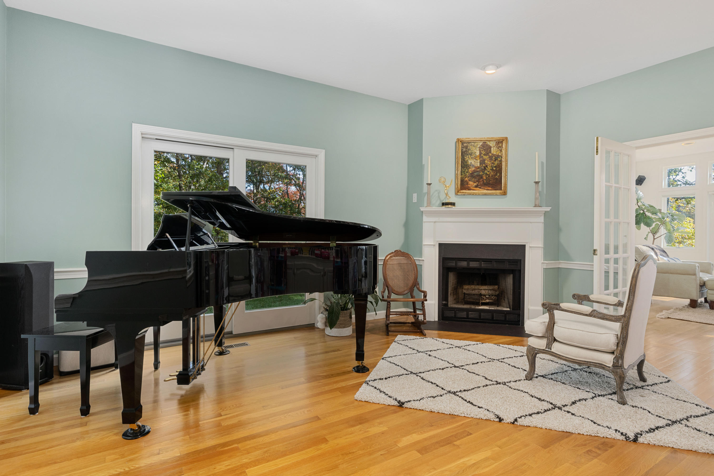 461 South Main Street Centerville, MA 02632 - Photo 5 of 52 461SMaLR-8