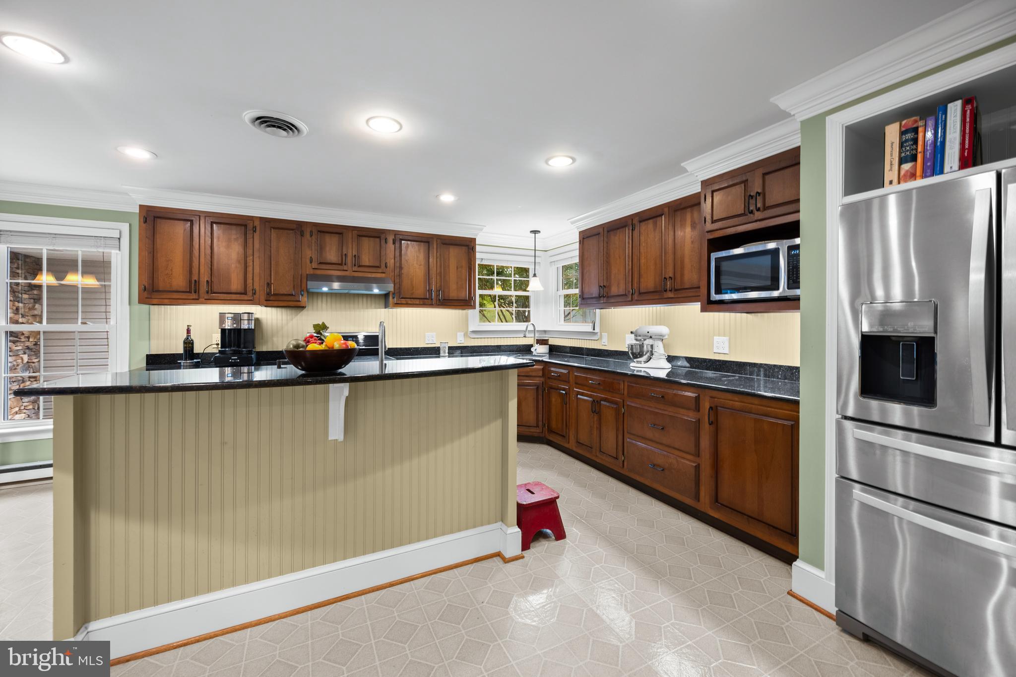 879 Long Corner Road Mount Airy, MD 21771 - Photo 13 of 68